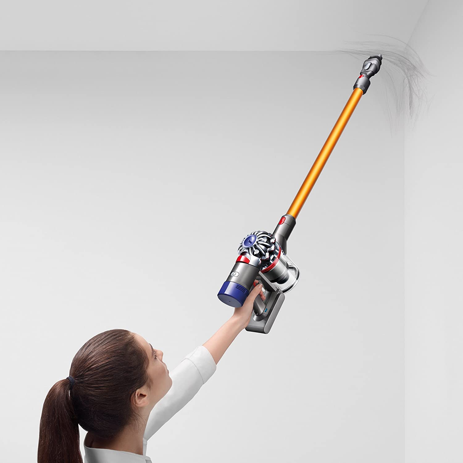 Dyson V7 and V11 Which Dyson Stick Vacuum is Better?