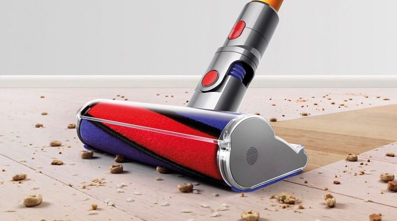 Stick Vacuum Cleaner Epic deal: save AU$250 on a Dyson V8 Animal cordless vac